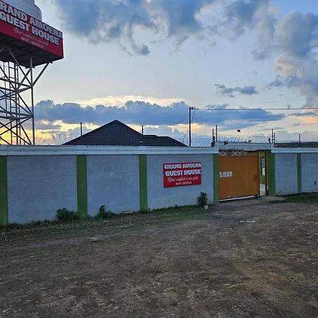 Grand Amoena Guest House Naivasha Exterior photo